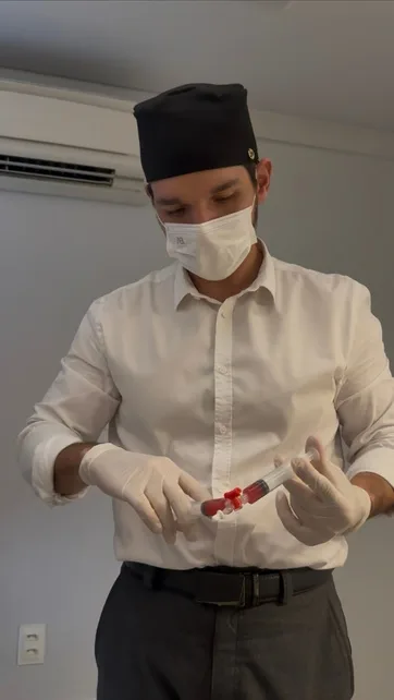 Preparo de concentrado do próprio sangue para tratamento regenerativo